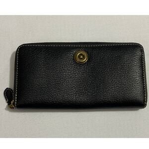 Ralph Lauren Black Leather Wallet Zipper Closure Gold Button Textured Stitch